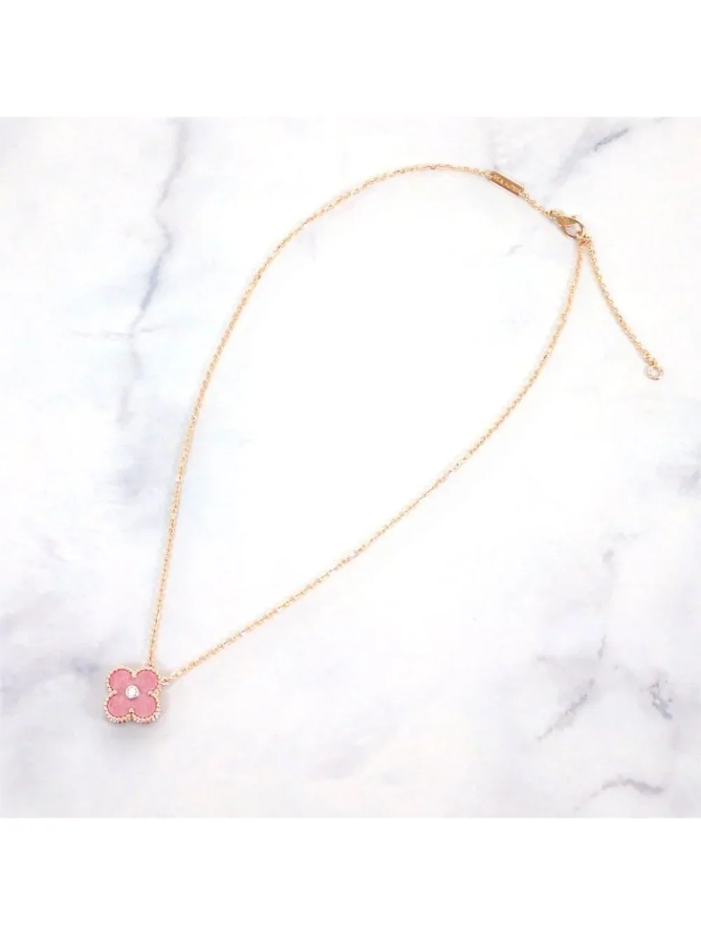 Van Cleef & Arpels brand van